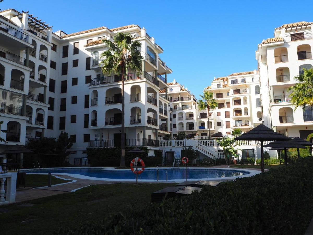Penthouse Marina La Duquesa Apartment Manilva Exterior photo