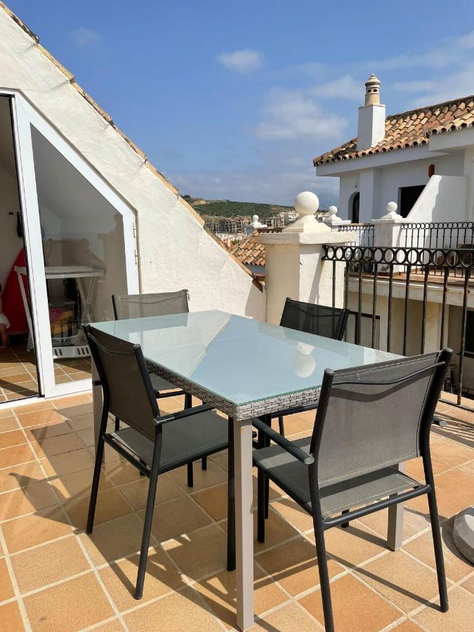 Penthouse Marina La Duquesa Apartment Manilva Exterior photo